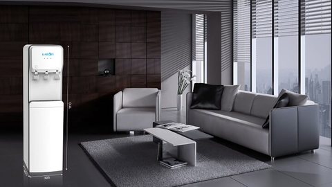 Cây nước nóng lạnh Karofi HC18 có điểm gì nổi bật so với các dòng cùng tầm giá?