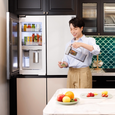 QUẦY BAR SÀNH ĐIỆU TRÊN TỦ LẠNH MULTIDOOR SAMSUNG 2023 LÀ GÌ ?