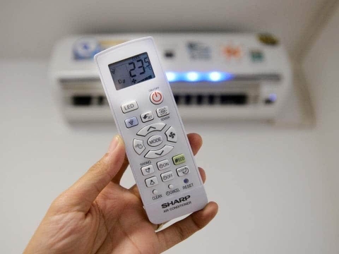 Điều hòa không tắt được? Nguyên nhân và cách sửa chi tiết