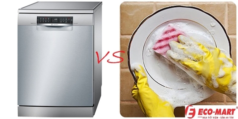 Đánh giá Khả năng Xử lý Vết Bẩn Cứng Đầu của Máy Rửa Bát So với Rửa Bát Bằng Tay Truyền Thống