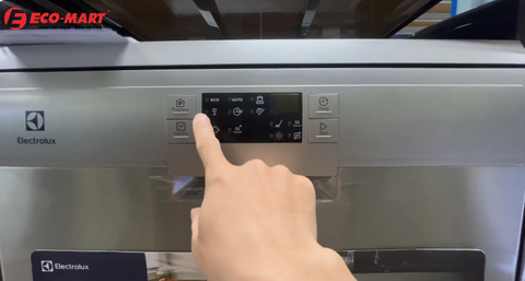 Video đánh giá chi tiết máy rửa bát Electrolux ESF5512LOX 13 bộ nhập Châu Âu