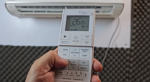 So sánh điều hòa Panasonic CS-XU12BKH-8 và Gree BD12CI: Nên chọn cao cấp hay tiết kiệm?