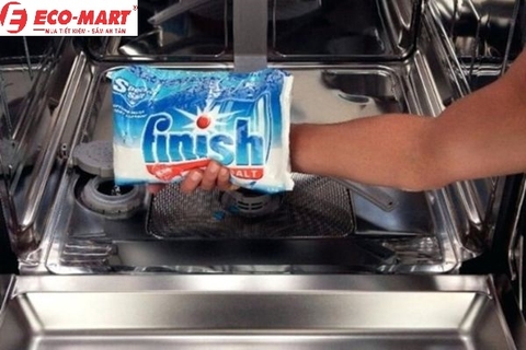 Dầu bóng có tác dụng như thế nào trong quá trình rửa bát