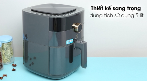 Đánh giá chi tiết nồi chiên không dầu Electrolux E6AF1-520K