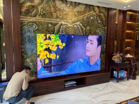 Eco-Mart Hoàn Thành Bàn Giao & Lắp Đặt TV Samsung 98 inch Tại HC Golden, Bồ Đề, Long Biên