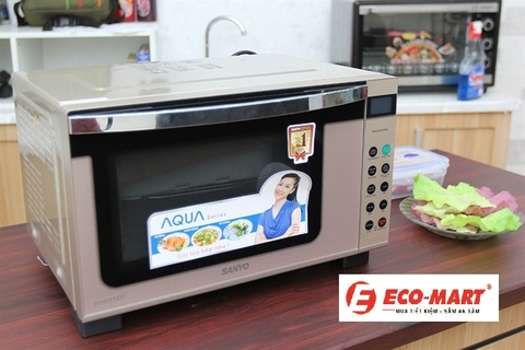 Review chi tiết lò vi sóng có nướng Sanyo EM-G3564VFRG 23 lít