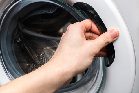 Tại sao máy giặt quay và vắt yếu ? Nguyên nhân và hướng xử lý như nào ?