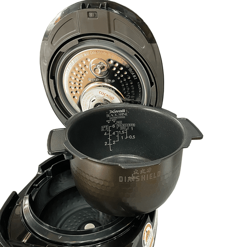 Lòng nồi cơm điện Cuckoo được làm bằng các chất liệu gì? Năm 2023