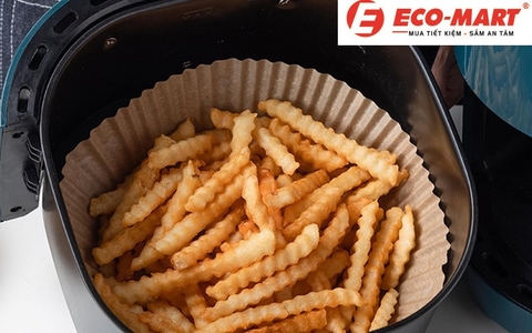 Có nên dùng giấy bạc cho nồi chiên không dầu không? Có tốt không?