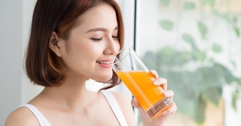 Hướng dẫn sử dụng máy ép chậm để tạo ra nước ép ngon và bổ dưỡng