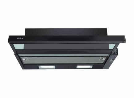 Nên sử dụng máy hút mùi hay quạt hút cho gian bếp ?