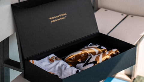 ADIDAS DÀNH TẶNG JUDE BELLINGHAM MẪU GIÀY PREDATOR ACCURACY ĐẶC BIỆT