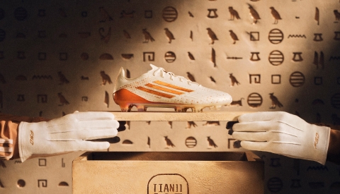 Adidas ra mắt phiên bản F50 signature dành cho Mohamed Salah