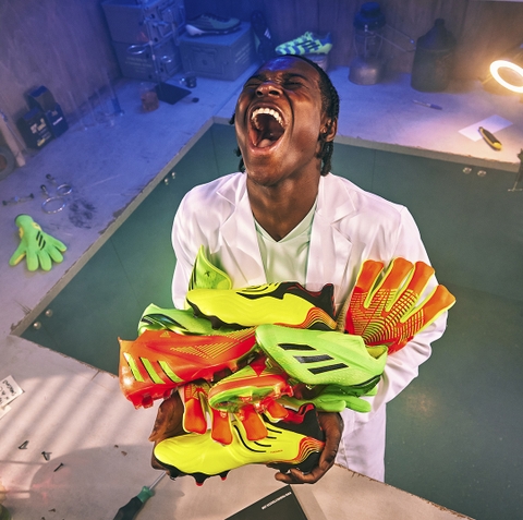 ADIDAS RA MẮT BỘ SƯU TẬP ‘GAME DATA’