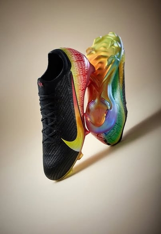 Nike chính thức ra mắt phiên bản signature đầu tiên dành cho Vinicius Jr.