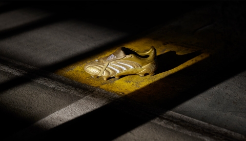 ADIDAS PHÁT HÀNH PHIÊN BẢN PREDATOR ABSOLUTE 'GOLD' NĂM 2006