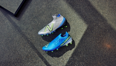 NEW BALANCE RA MẮT BỘ SƯU TẬP 'HEADLINE TAKER'