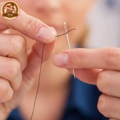 Bài Vị Gỗ Long Não Khắc Chữ Màu Nâu Chạm Rồng 08