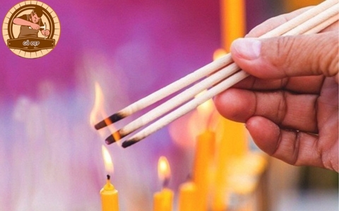 [Giải đáp] Thắp hương tiếng Anh là gì và các lưu ý cần biết?