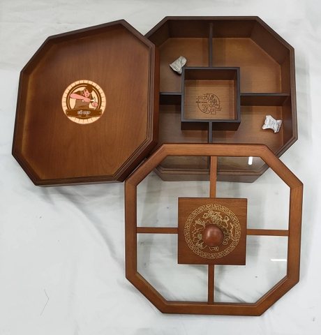Hộp đựng Mứt Tết, bánh kẹo bằng gỗ Hương 5 ngăn, 2 tầng, nắp kính