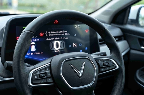Cách xử lý sự cố xe ô tô điện VinFast thường gặp tại nhà