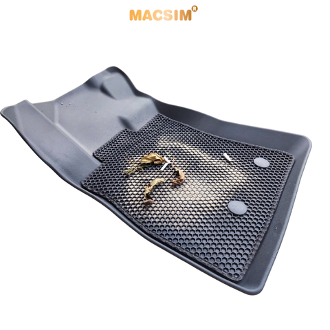 Thảm 2 lớp sd3 dạng lưới lục giác Isuzu Dmax 2015-2020 (D-max) màu đen bề mặt cao su siêu sạch nhãn hiệu Macsim