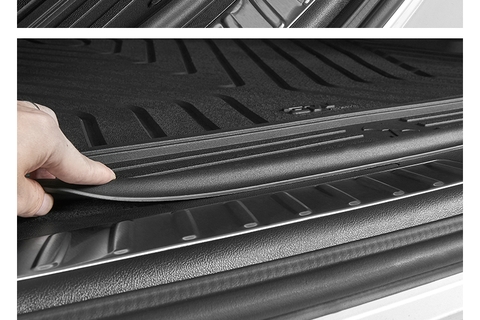 Thảm lót cốp ô tô BMW X5 (G05) 2019+ MACSIM 3W– TPE đúc khuôn cao cấp, Dễ vệ sinh