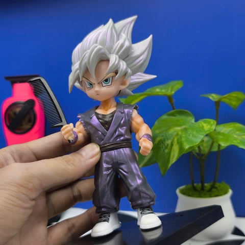Mô Hình Tiệm Tóc Barber Goku BlockBoy Barber Editions Cao 17cm
