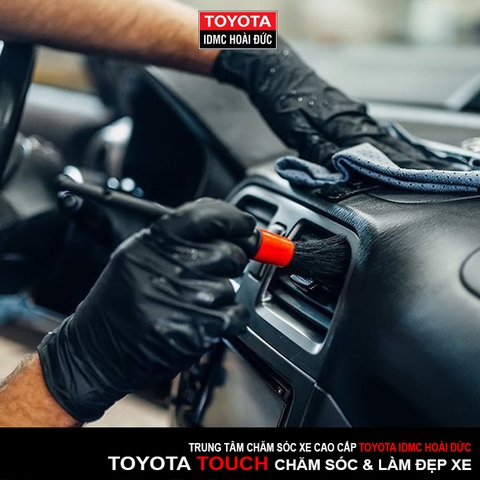 Vệ Sinh Ô Tô - Bí Quyết Để Xe Luôn Sạch Đẹp