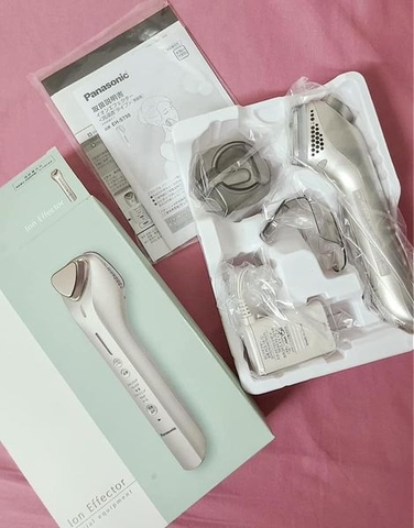 Máy chăm sóc da mặt Panasonic EH-ST98