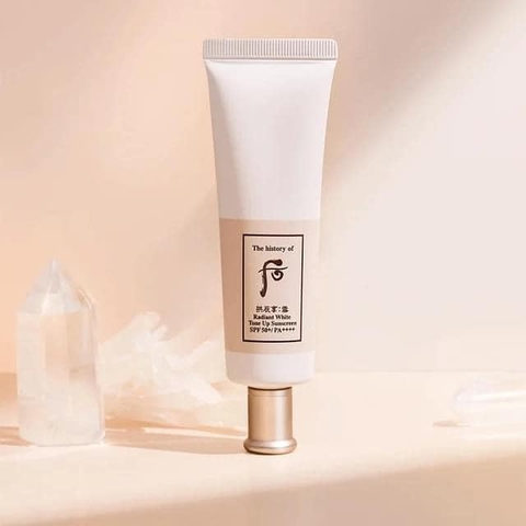 Kem chống nắng Whoo Radiant White Tone Up Sunscreen spf50/pa++++ 50ml
