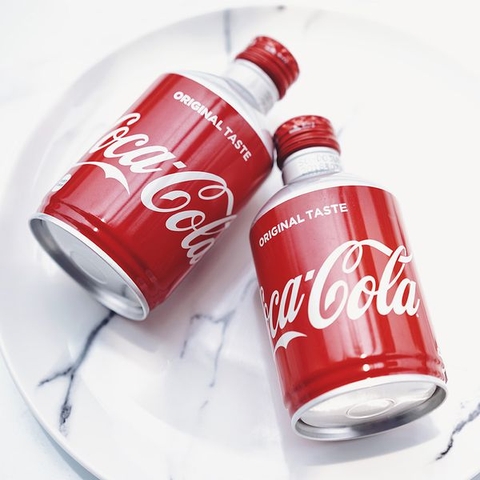 Coca Cola Nhật Bản lon 300ml – thùng 24 lon