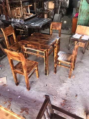 Bàn ghế nhà hàng . Bàn 75x75x75 . Ghế 35x35x90