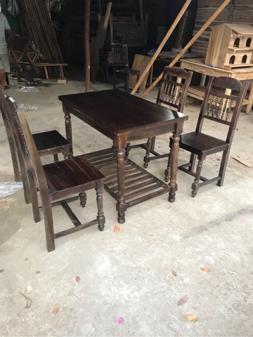 Bàn ghế nhà hàng . Bàn 100x60x75 . Ghế 35x35x90