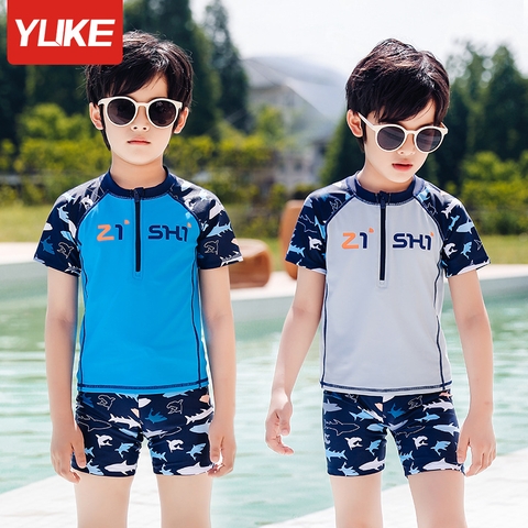 Đồ bơi bé trai dây kéo trước ngực tiện lợi phối hình cá mập quần 2 lớp có dây rút size đến 46kg