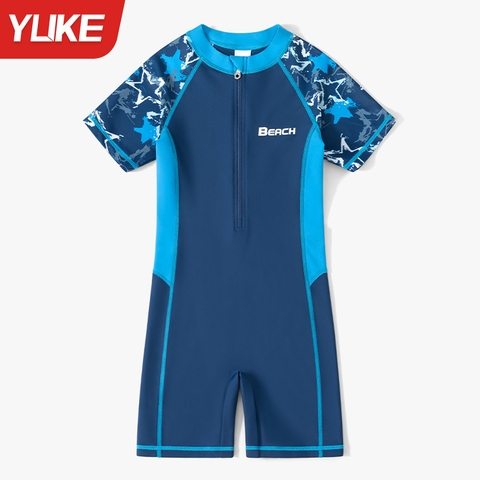 Đồ bơi bé trai liền thân tay ngắn quần ngắn hiệu YUKE - Họa tiết thể thao cho bé từ 15 đến 38kg