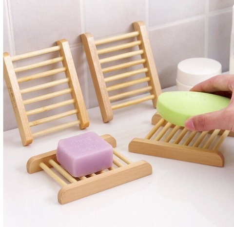 Wholesale Vietnamese Natural Bamboo Soap Dish Tray Holder Storage Soap with drain for Bathroom