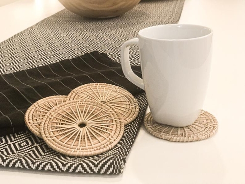 Eco-friendly Rattan Round Mats Wicker Woven Place mat for Table Decor Set of 6 packs