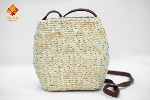 New products hot trend 2020 water hyacinth for women