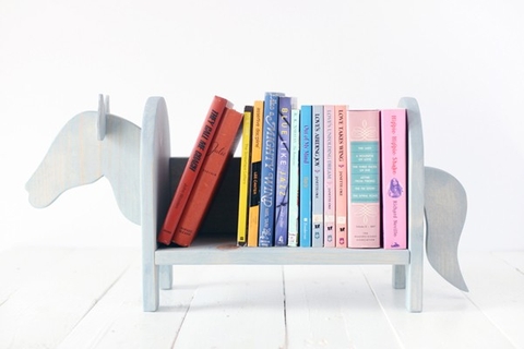 Giá sách để bàn siêu độc đáo