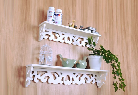 Kệ trang trí phòng ngủ sang trọng và tinh tế