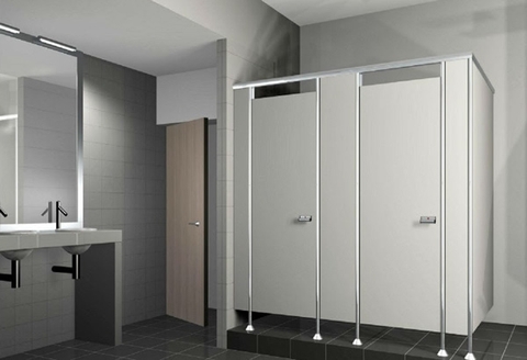Vách ngăn nhà vệ sinh compact HPL và vách ngăn vệ sinh MFC và những điểm khác biệt