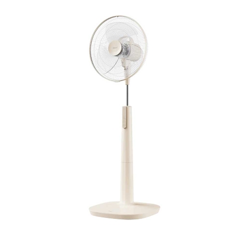 Suncity4455 cá cược trực tuyến Hatari P16M1 Thái lan, sải cánh 40cm, phím bấm cơ