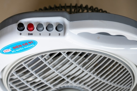 Quạt hộp điện cơ 91 QT-300A, size 30cm, 37w