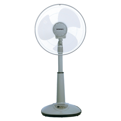 Quạt lửng Senko L1638 Thân nhựa, cọc rút, sải cánh 39cm, cao 95cm