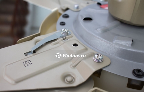 Quạt trần Panasonic F-56MPG 4 cánh, màu vàng, điều khiển từ xa