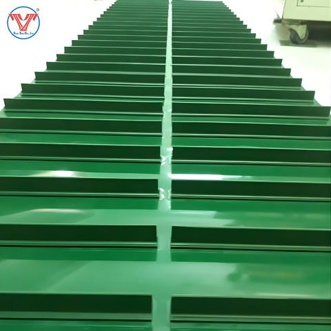 BĂNG TẢI PVC DÁN GÂN T CHỐNG TRƯỢT