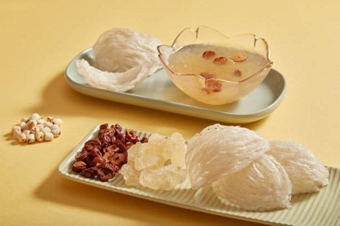 Sự khác biệt sức khỏe giữa người dùng và chưa dùng yến sào chưng sẵn