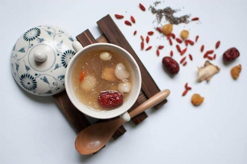 Điểm danh những loại yến sào chưng sẵn tốt cho nam giới
