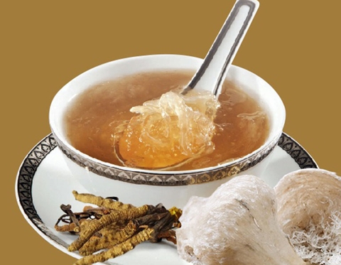 Yến sào chưng sẵn – “Thần dược” dưỡng thân nhưng hãy cẩn trọng trước những “tác dụng phụ” có thể xảy ra